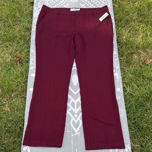 Old Navy Women's Burgundy Straight Leg Pants